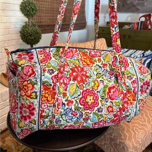 Vera Bradley Multicolor Floral Travel Bag